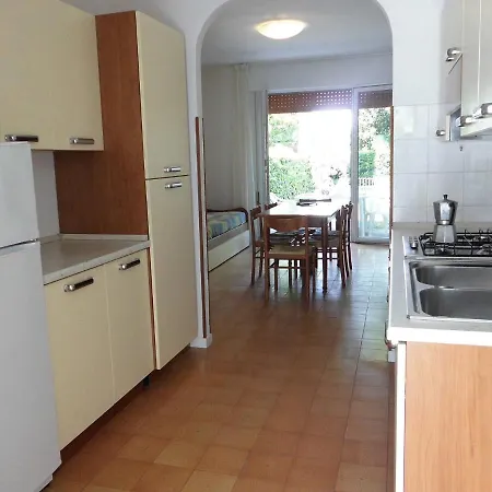 Charming With Private Garden Villa *