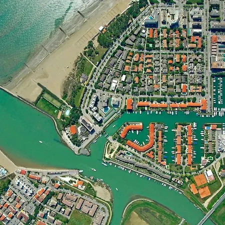 Charming With Private Garden * Porto Santa Margherita di Caorle
