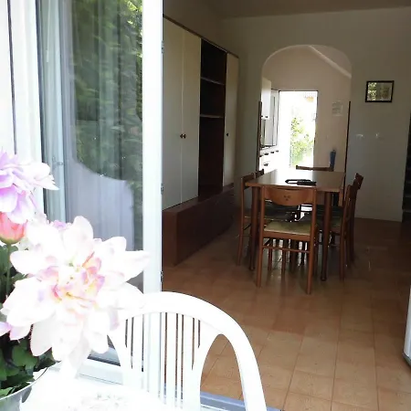 Villa Charming With Private Garden Porto Santa Margherita